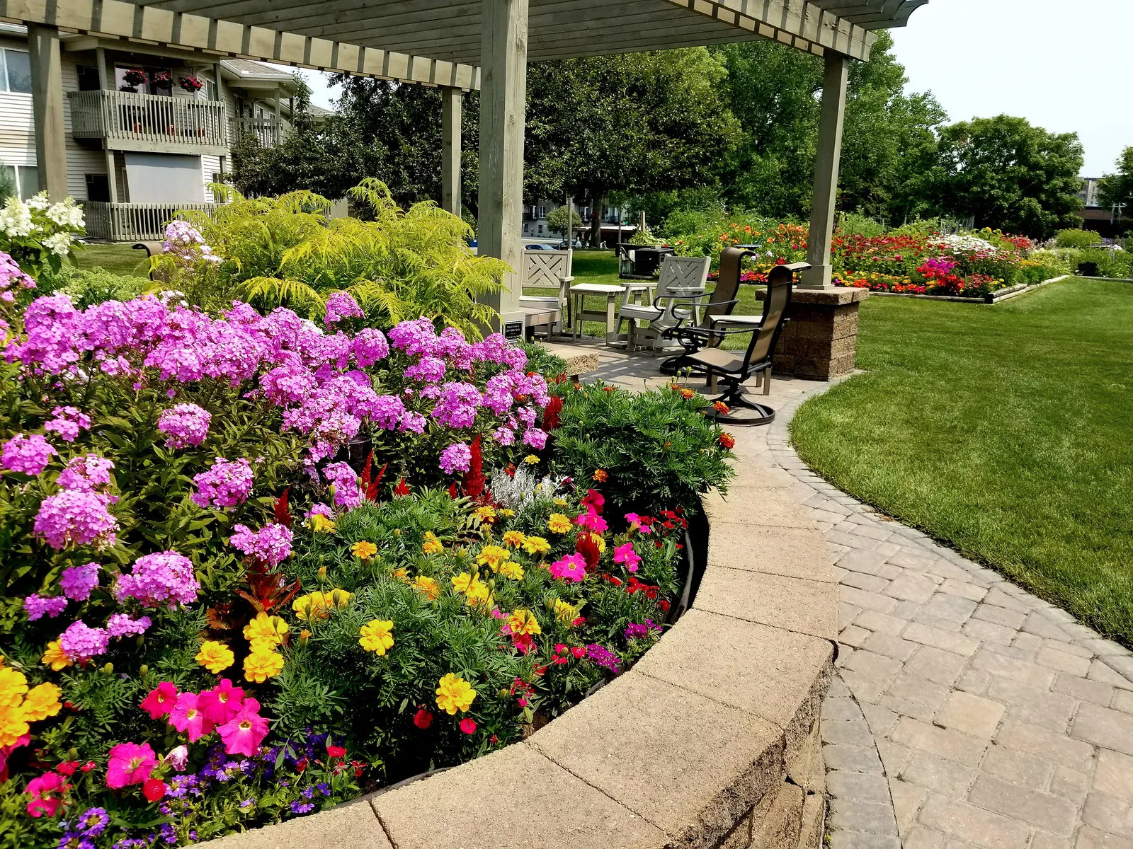 Garden patio at Realife Cooperative of Burnsville